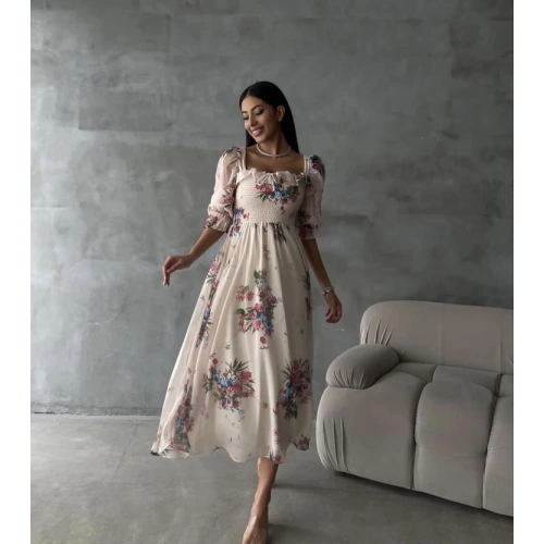 Çiçekli Bej Şifon Elbise
