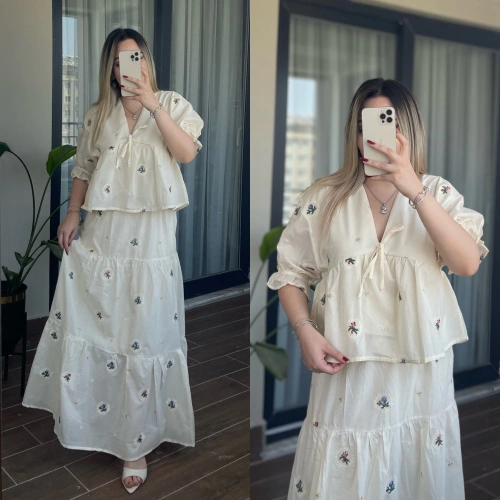 Nakış İşlemeli Etekli Takım