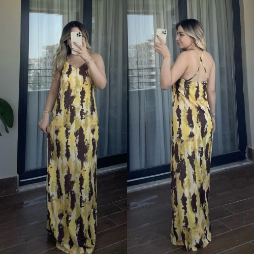 Sırt Dekolteli Batik Desenli Sarı Elbise