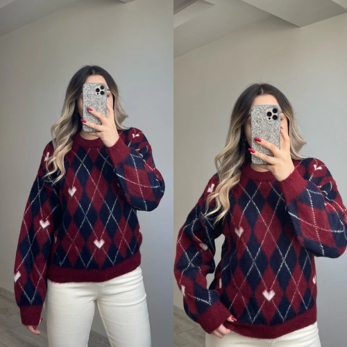 Kalp Detaylı Bordo Lacivert Baklava Kazak