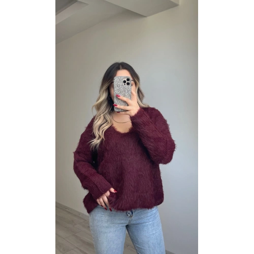 V Yaka Bordo Sakallı Kazak