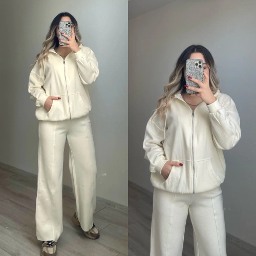 Ekru Kapuşonlu Triko Takım