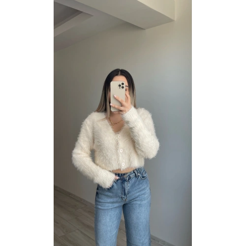 Sakallı Crop Kazak Ekru