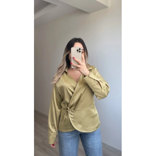 Saten Yeşil Bluz