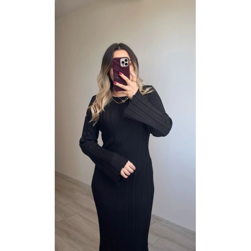 Arkadan Bağlamalı Siyah Triko Elbise