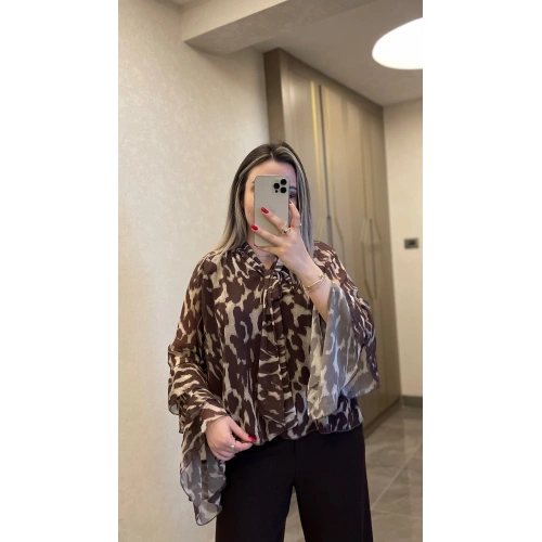 Leopar Fularlı Saten Bluz