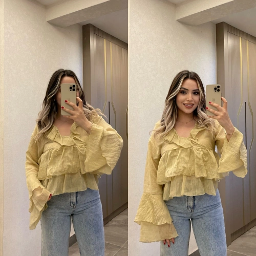 Yeşil Fırfırlı Bluz