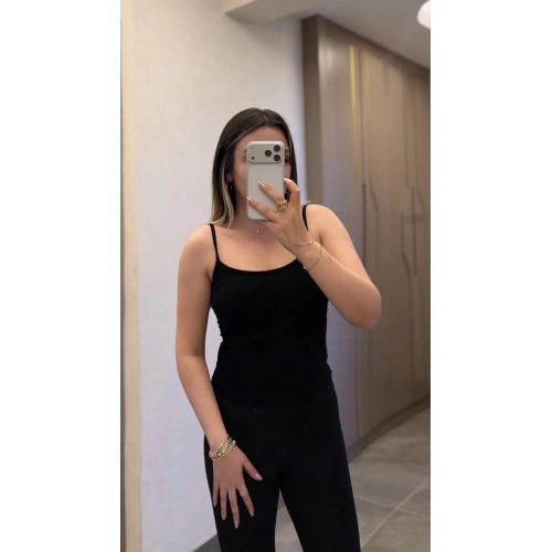 Göğüs Pedli Siyah Atlet