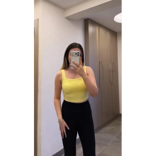 Göğüs Pedli Sarı Crop