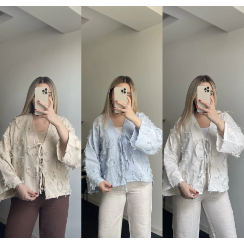 Püsküllü Bağlama Detaylı Kimonolar