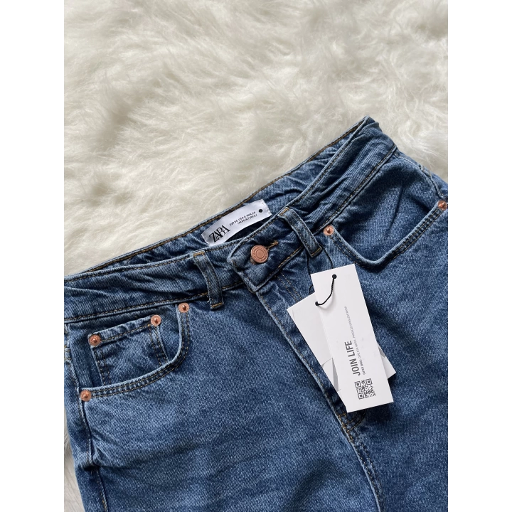 ZR Straight Leg Jeans