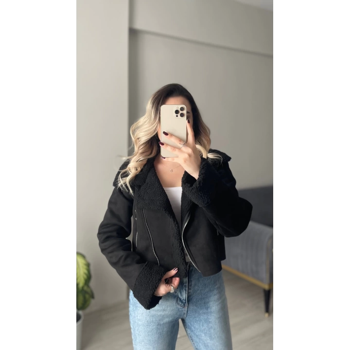 İçi Peluş Süet Montlar