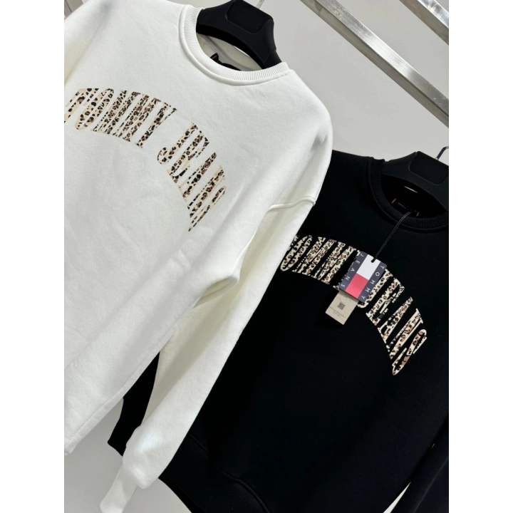 TMMY Leopar Yazı Detaylı Sweatler