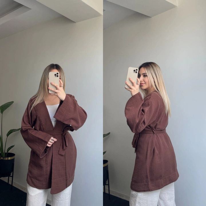 Kahverengi İşlemeli Uzun Kimono