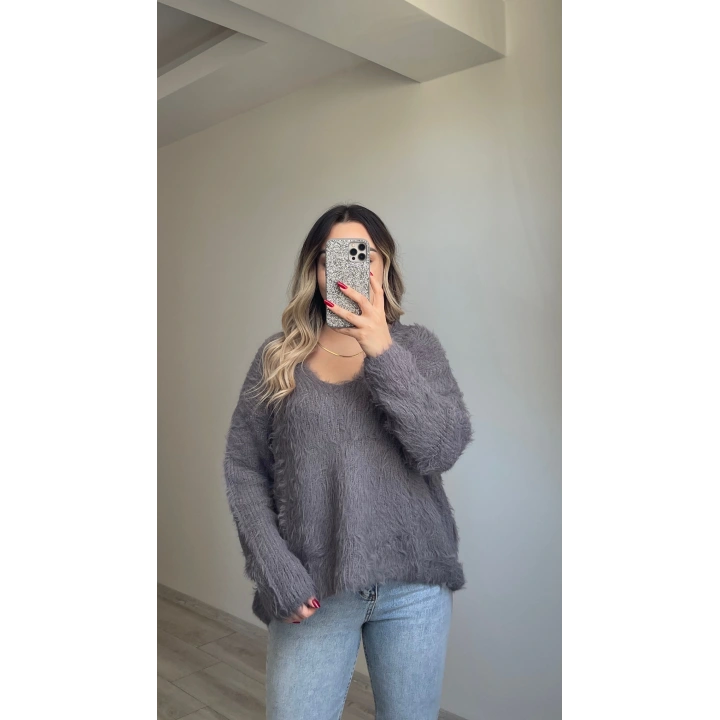 V Yaka Antrasit Sakallı Kazak