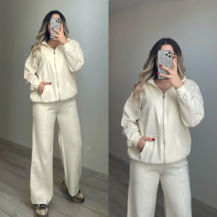 Ekru Kapuşonlu Triko Takım