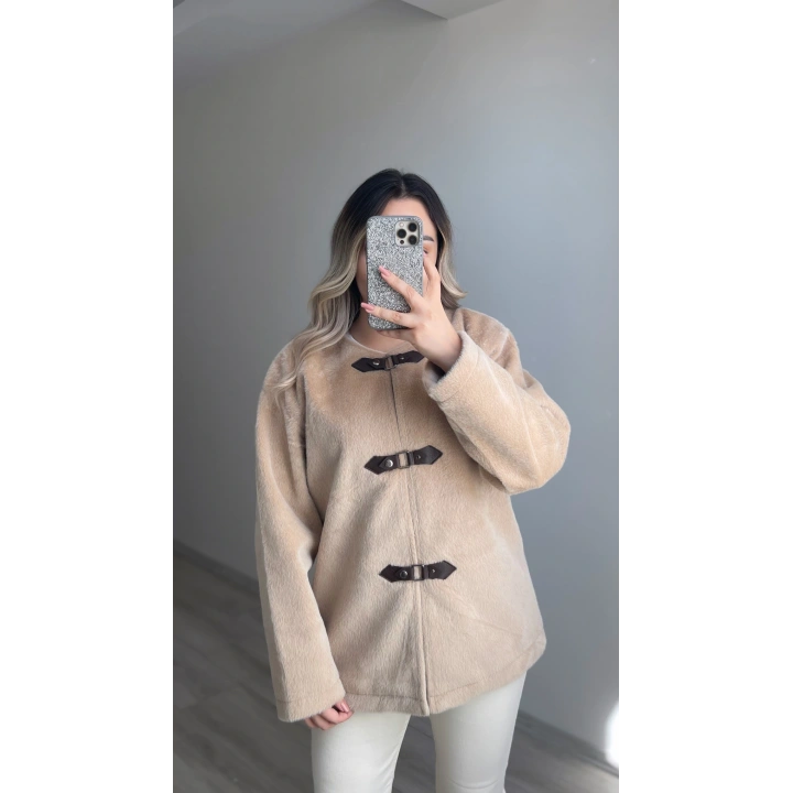 ZR Model Bej Rengi Peluş Ceket