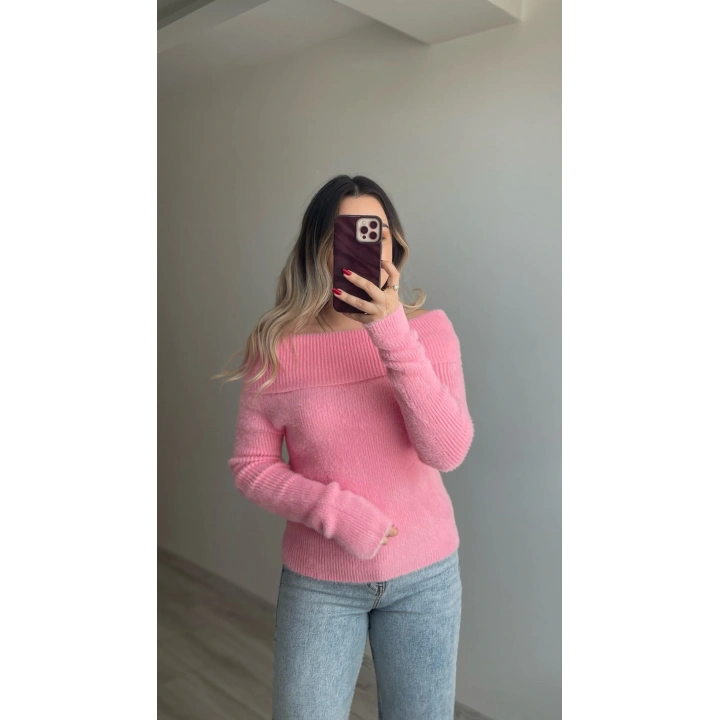 Madonna Yaka Sakallı Kazak Pembe