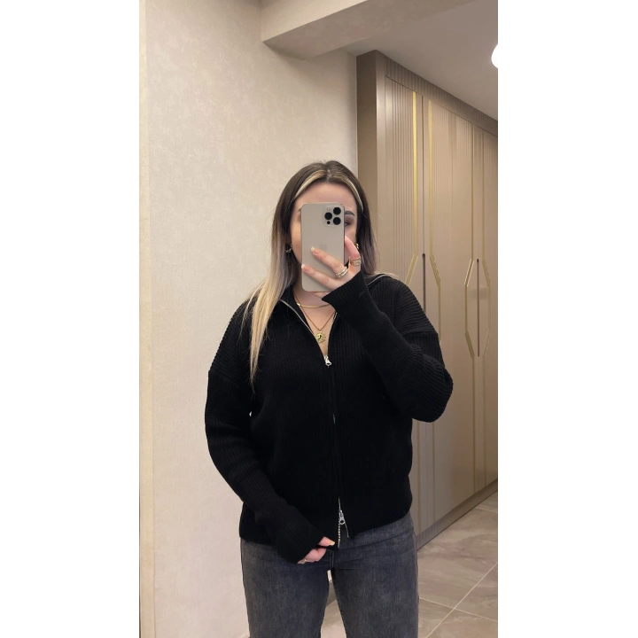 Siyah Çift Fermuarlı Hırka