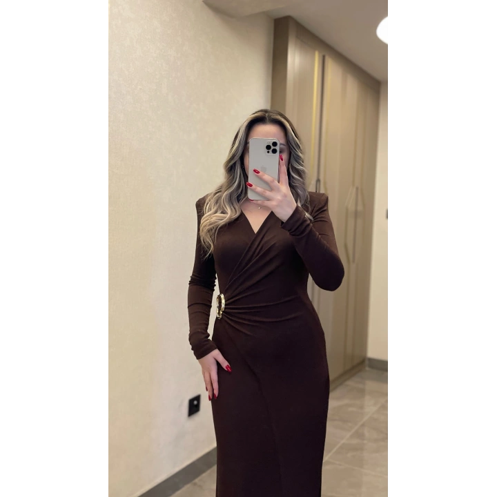 Işıltılı Gold Toka Detaylı Kruvaze Elbise Acı Kahve