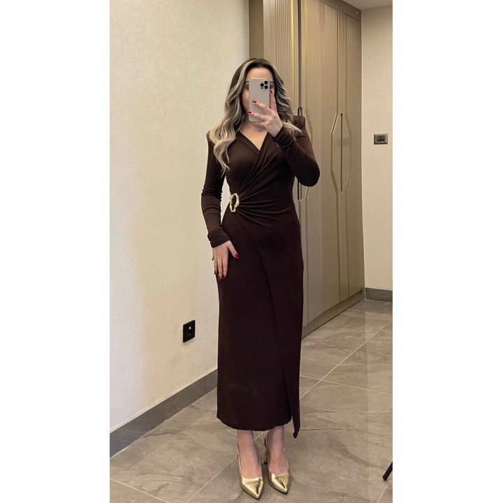 Işıltılı Gold Toka Detaylı Kruvaze Elbise Acı Kahve