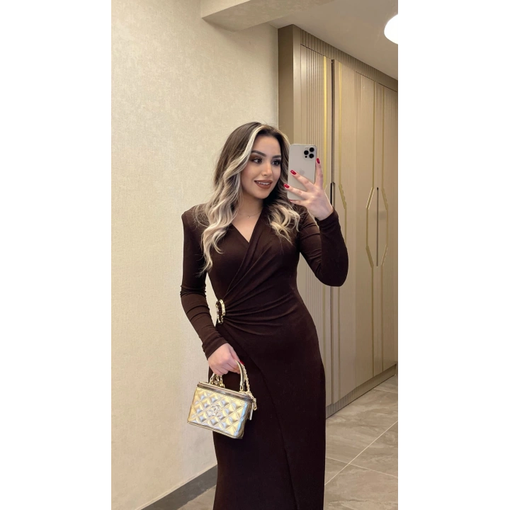 Işıltılı Gold Toka Detaylı Kruvaze Elbise Acı Kahve