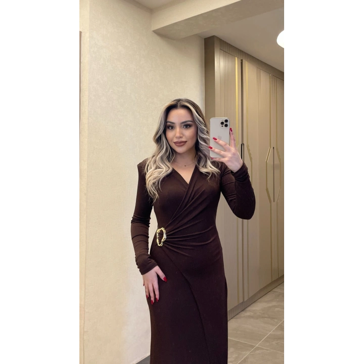 Işıltılı Gold Toka Detaylı Kruvaze Elbise Acı Kahve