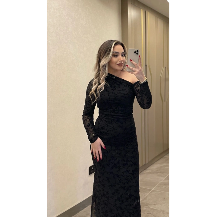 Siyah Dantel Detaylı Transparan Elbise