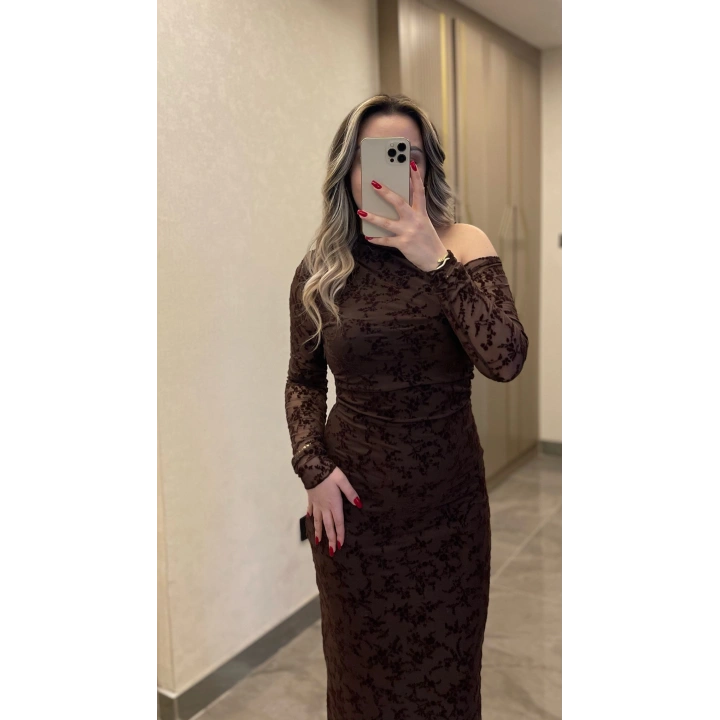 Acı Kahve Dantel Detaylı Transparan Elbise