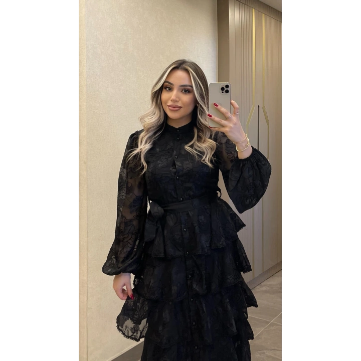 Siyah Katkatlı Nakışlı Elbise