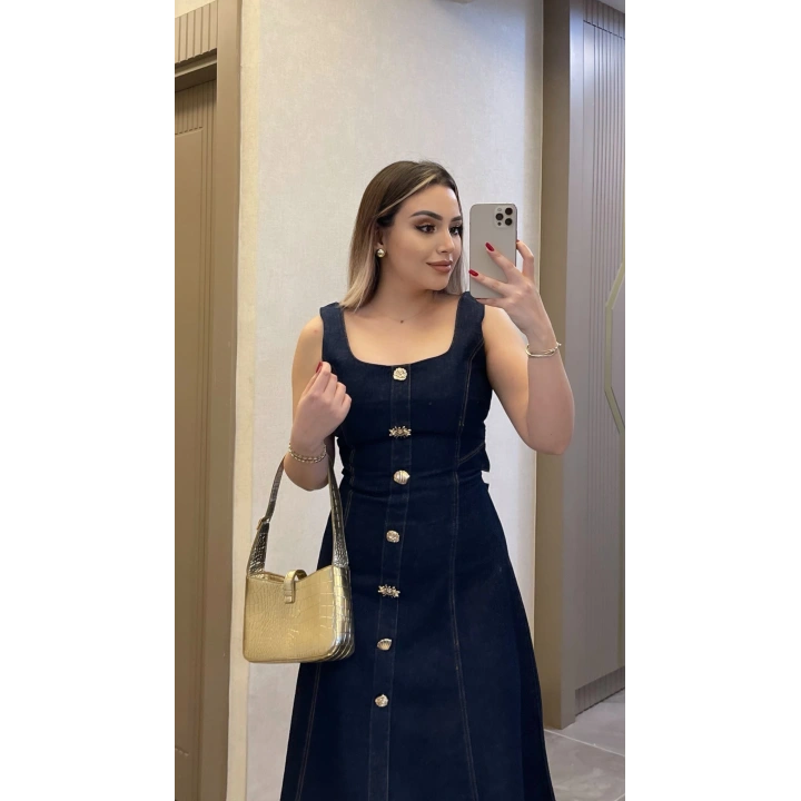 Süs Düğmeli Denim Elbise