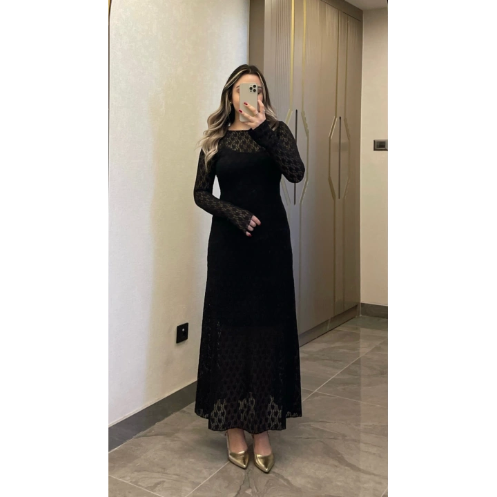 Dantelli Astarlı Siyah Maxi Boy Elbise
