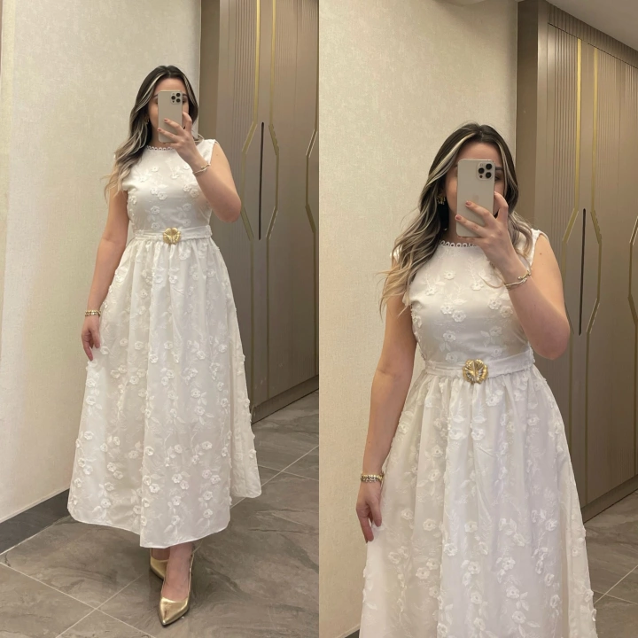 Kabartma Çiçekli Brode Elbise Beyaz