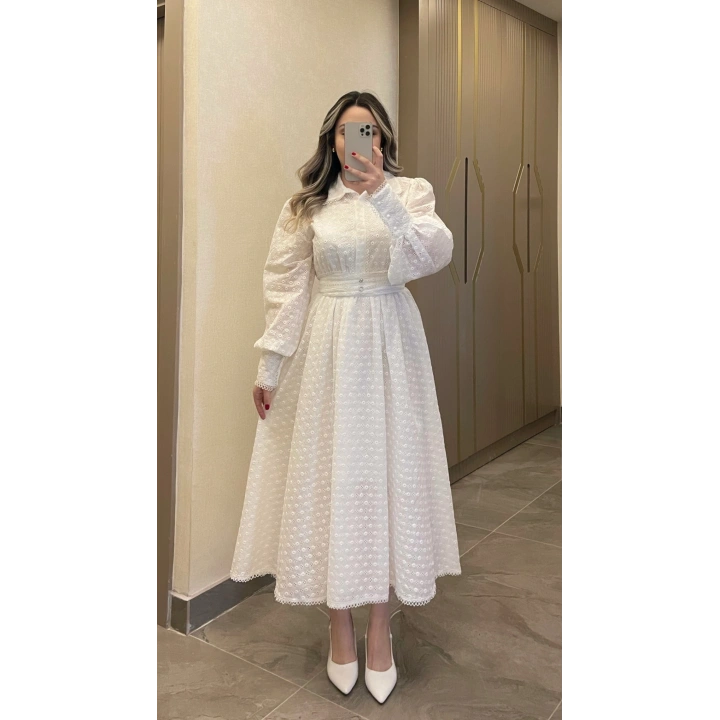 Dantel Motifli Brode Elbise