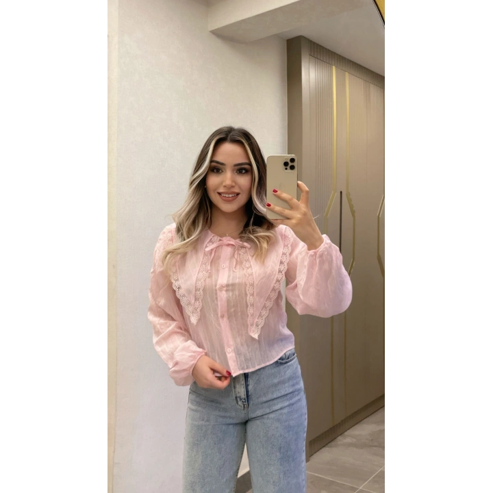 Pembe Dantelli Gömlek