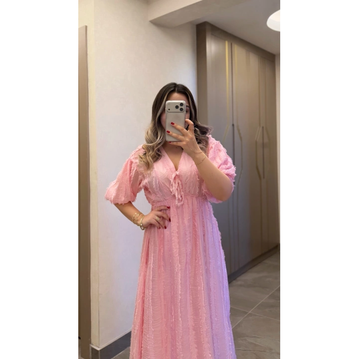Püsküllü Pembe Elbise