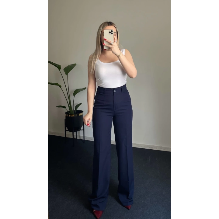 Lacivert Kemer Detaylı Blazer Takım