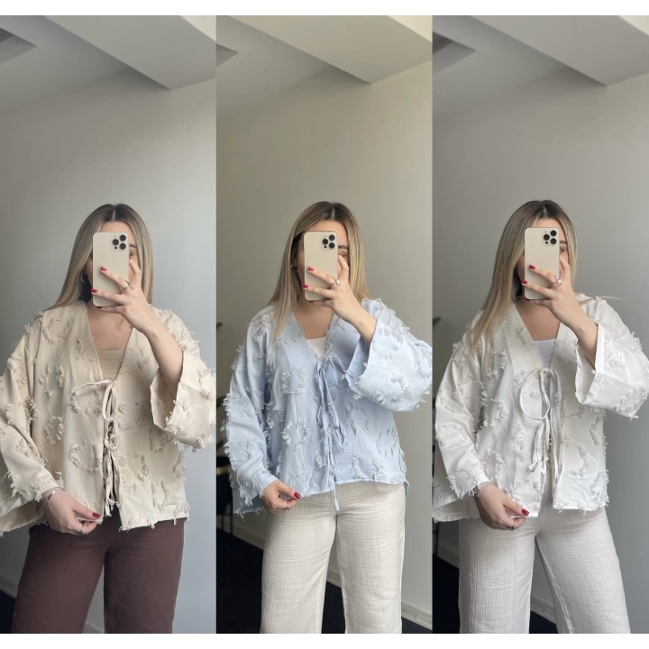 Püsküllü Bağlama Detaylı Kimonolar