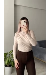 Bej Büzgülü Bluz