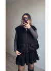 Siyah Tüylü Yelek