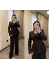 Pileli Belden Oturmalı Acı Kahve Blazer Takım