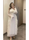 Beyaz Volanlı Şifon Elbise