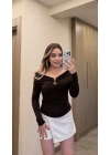 Kayık Yaka Tokalı Acı Kahve Bluz