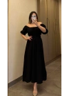 Siyah Yakası Büzgülü Müslin Elbise