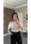 Ekru Puantiye Desenli Bluz
