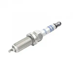 BOSCH Buji (Platin) - Renault / Dacia 0242135524