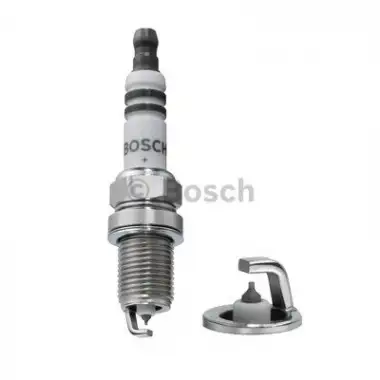 BOSCH Buji (Fr8dpp33) - Mercedes-Benz 0242230500
