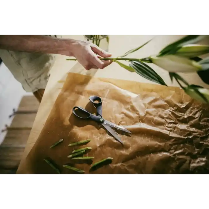 FISKARS BAHÇE MAKASI (21cm TIRTIKLI)(111010)