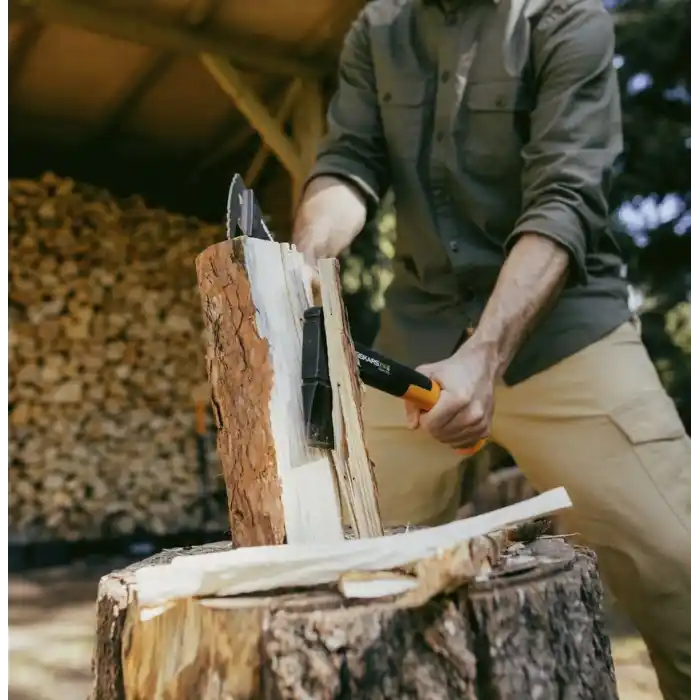 FISKARS PARÇALAMA BALTASI (XS) X14