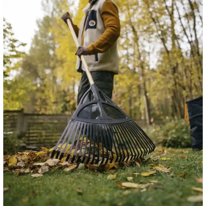 SOLİD AHŞAP SAPLI YAPRAK SÜPÜRGESİ XL (1001584)